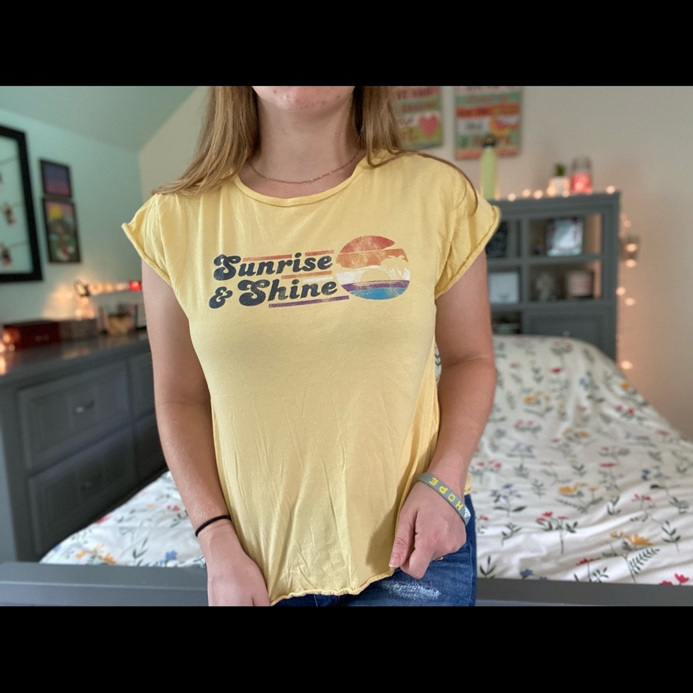 Sunrise and Shine Tee | Kisses on Cotton